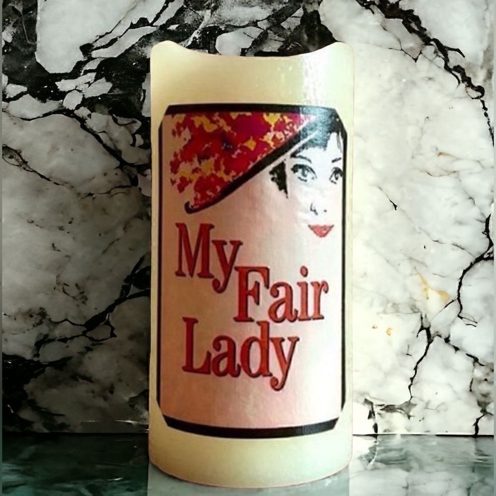 *30off3* NWOT. My Fair Lady Musical Theater Flameless Candle